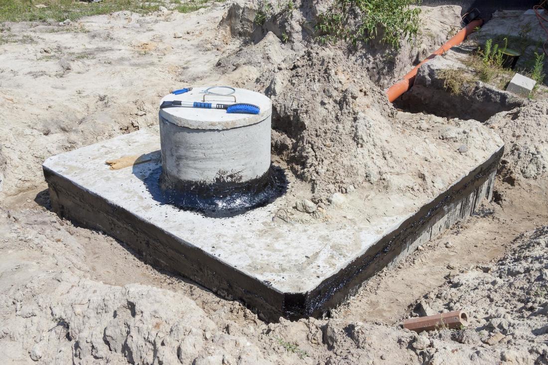 Septic Tank Maintenance Service - Lone Star Septic & Sewage Services of League City